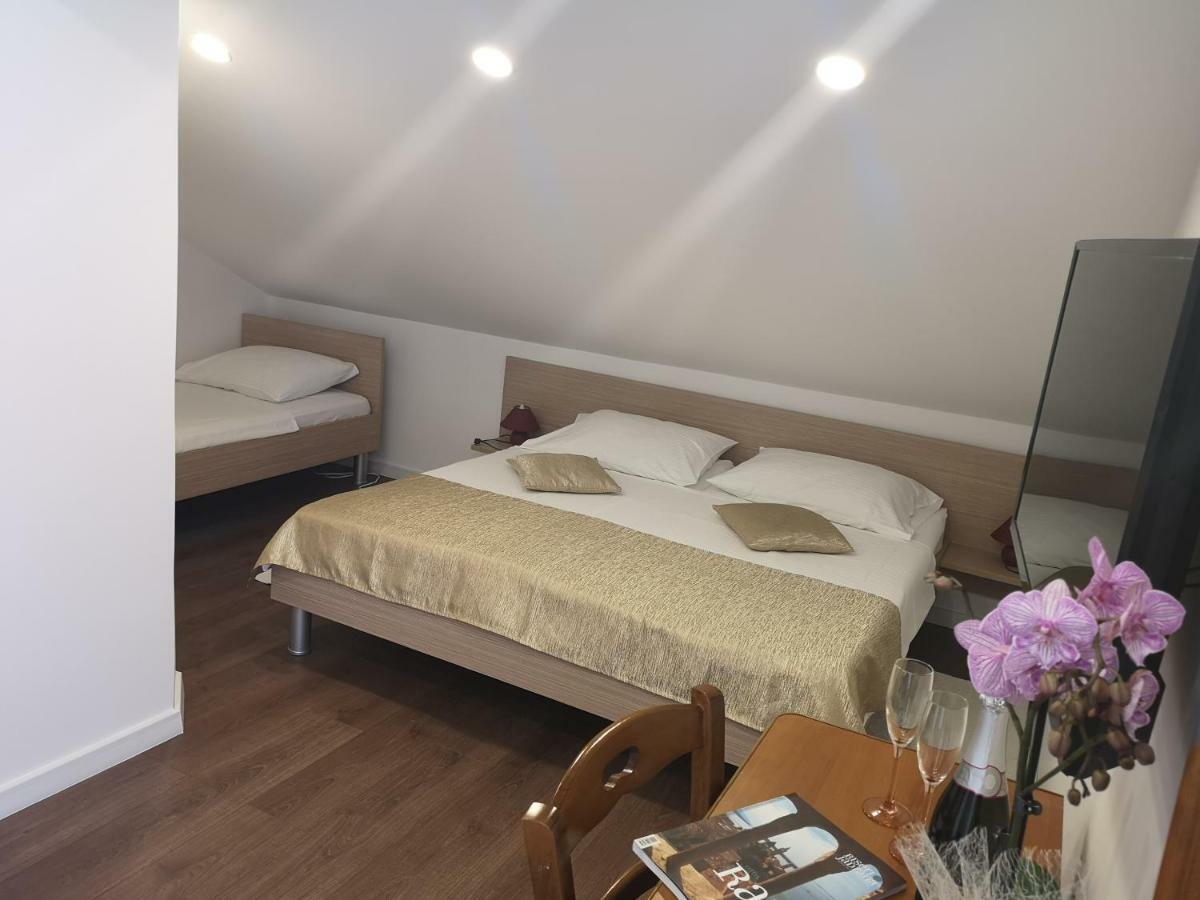 Rooms Vukusic Раб Екстер'єр фото